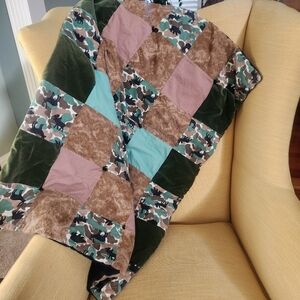 HANDMADE Patchwork Lap Quilt Moose Bear Camo Cabin 39 x 27